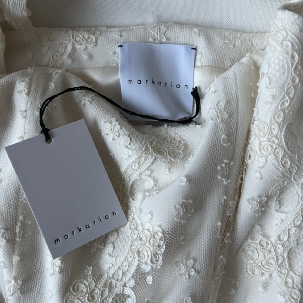 BRAND NEW Markarian wedding gown - Picture 4 of 5